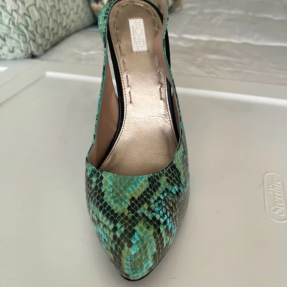 Rachel Roy snakeskin slingback pointed toe heels - Picture 6 of 9